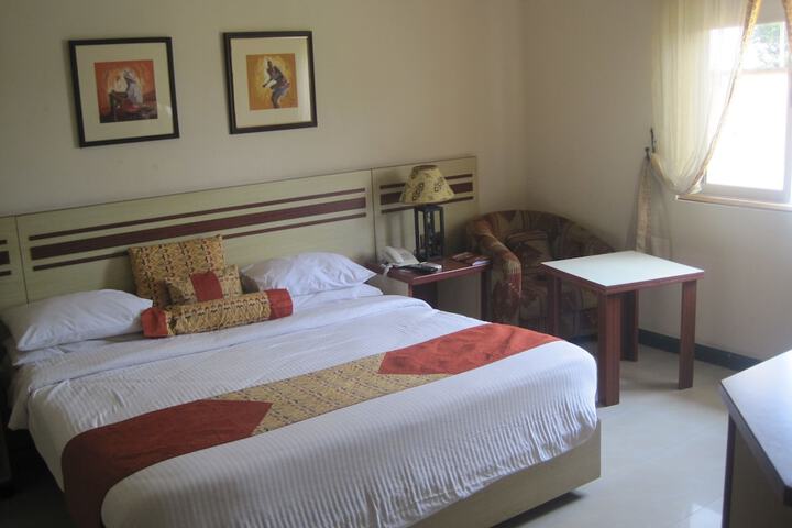 Room 19 of 81