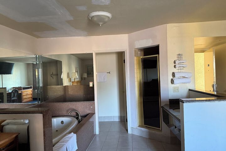 Room 19 of 23