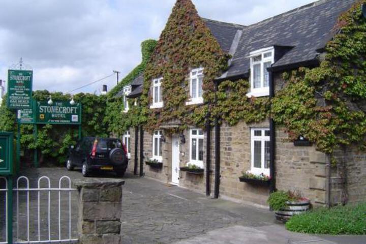 STONECROFT HOTEL