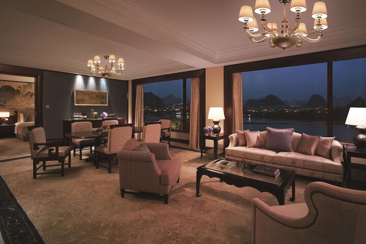 Room 16 of 87