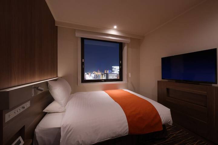 Room 19 of 78