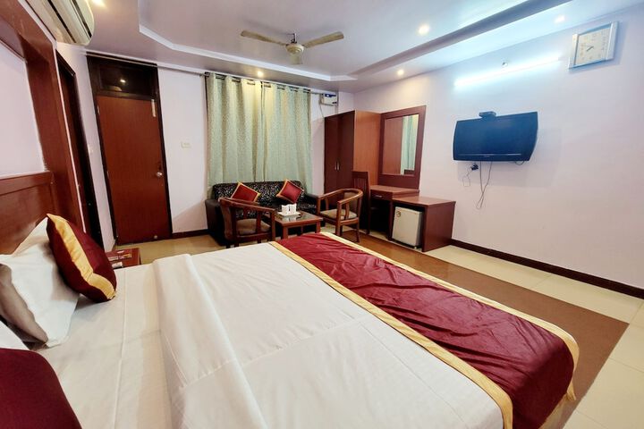 Room 7 of 38