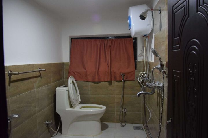 Room 18 of 31