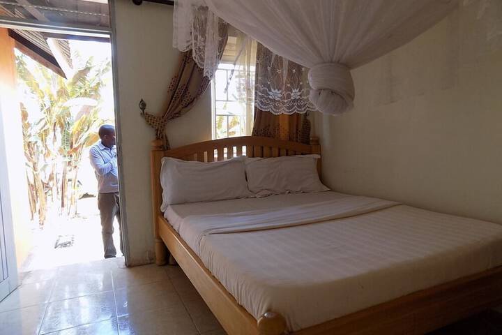 Room 18 of 55