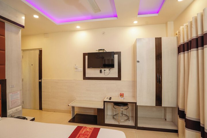Room 16 of 63