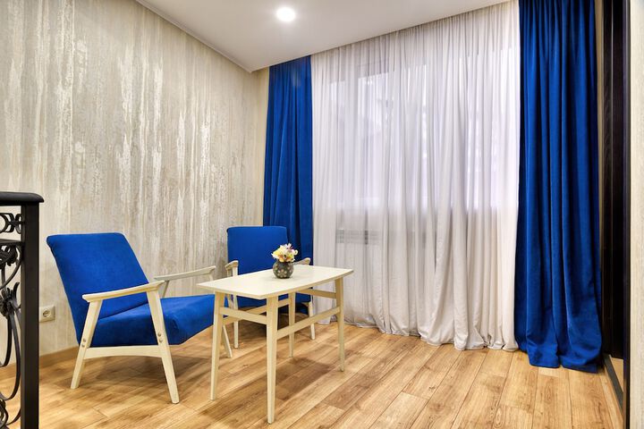Room 7 of 36