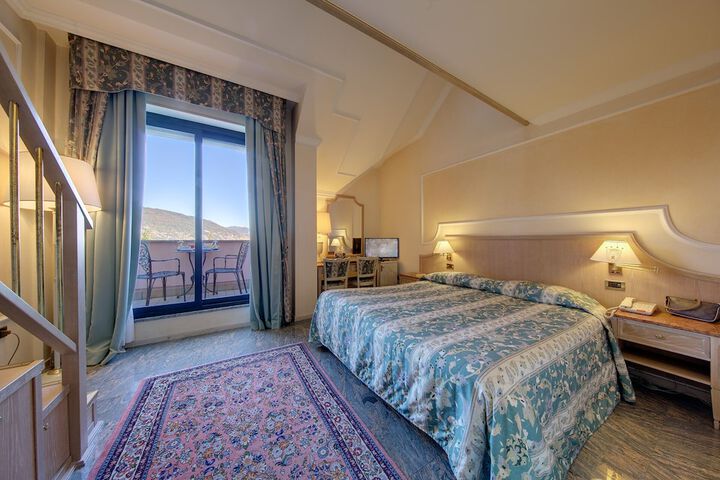 Room 20 of 96