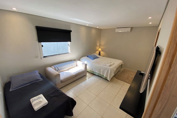 Room 4 of 38