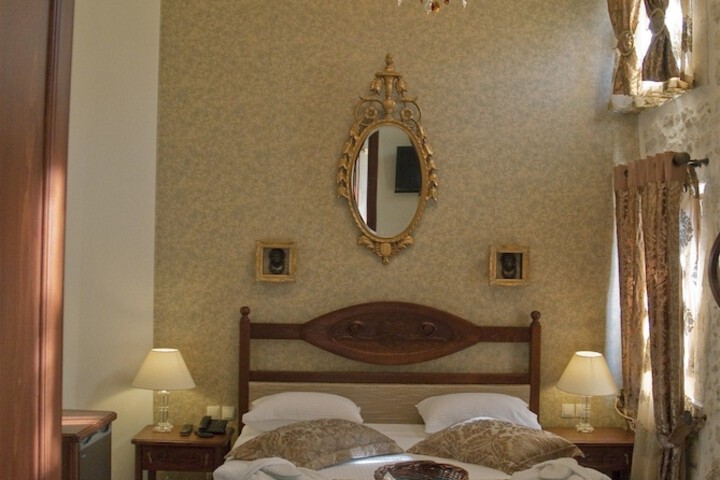 Room 5 of 43