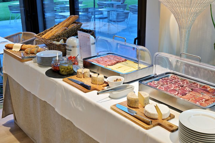 Dining 173 of 217