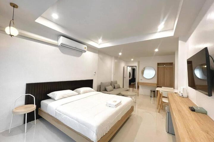 Topnorth Hotel Maesai
