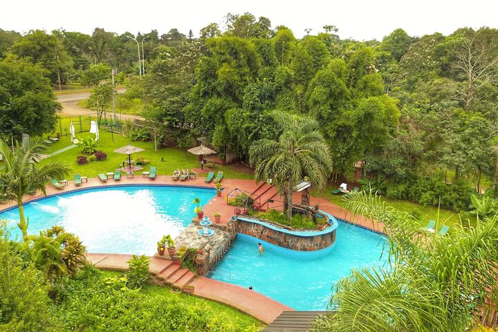 Pool Hotel