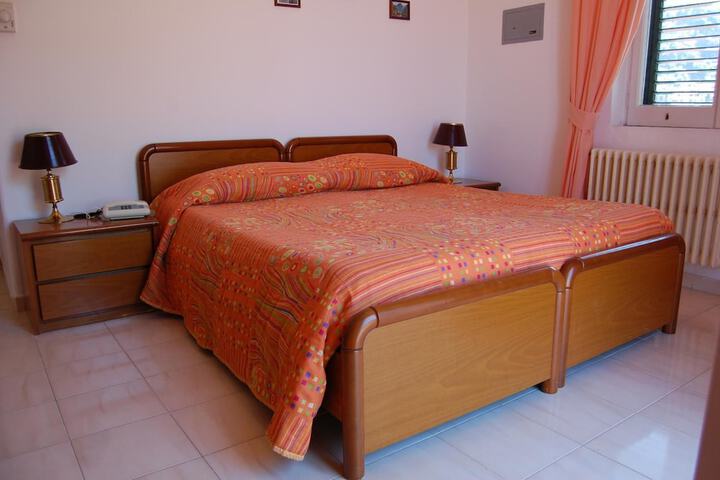 Room 14 of 61