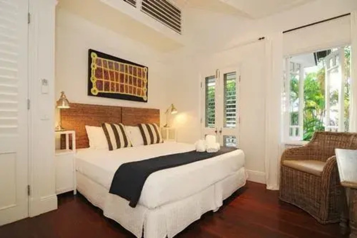 The Lighthouse at 7 Wharf Luxury House