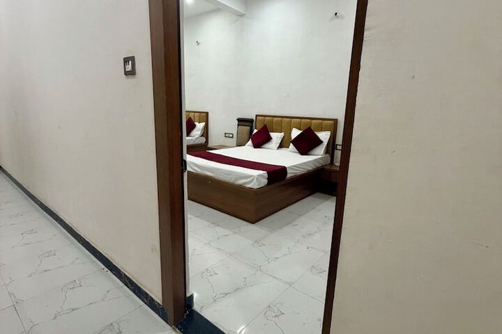 Hotel 2 of 71