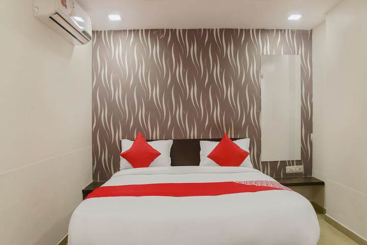 Room 21 of 24