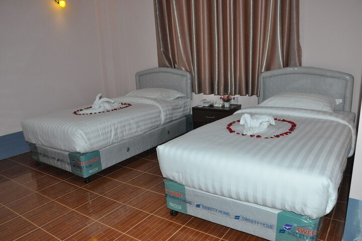 Man Shwe Li Hotel