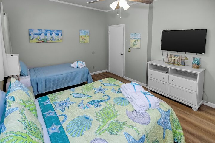 Room 4 of 52