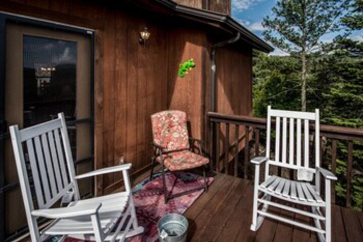 Property Grounds 20 of 39