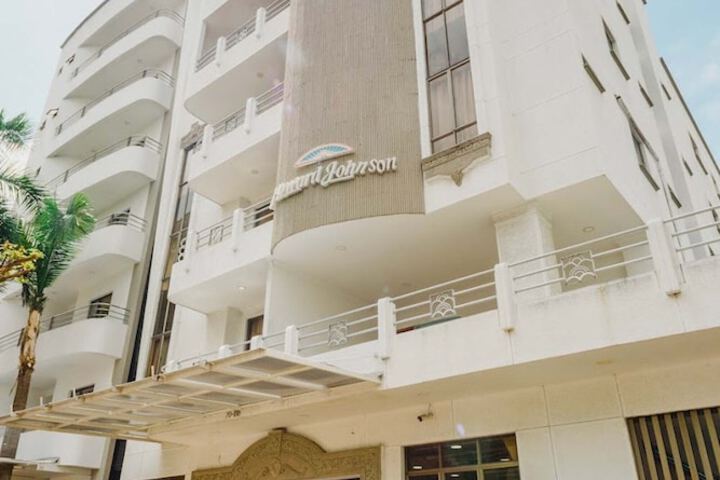 Hero Image 1 of 57