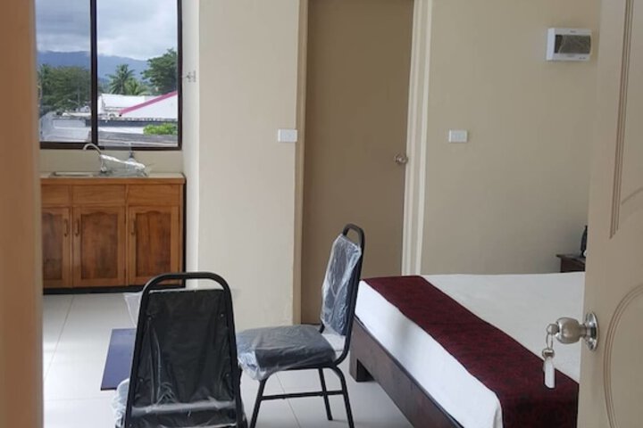 Room 32 of 45