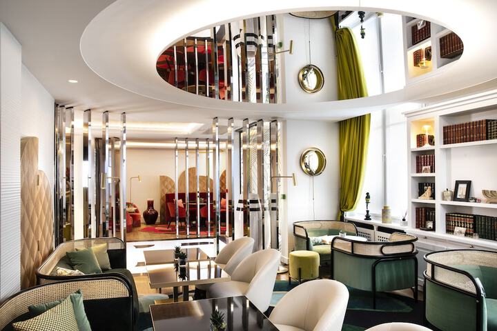 Hotel Interior 7 of 52