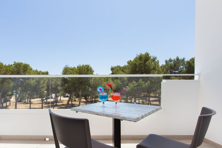 Terrace/Patio 16 of 36