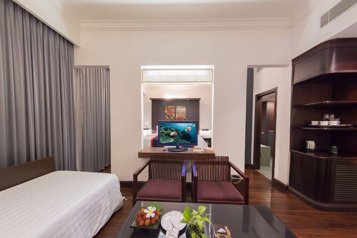 Room 9 of 89