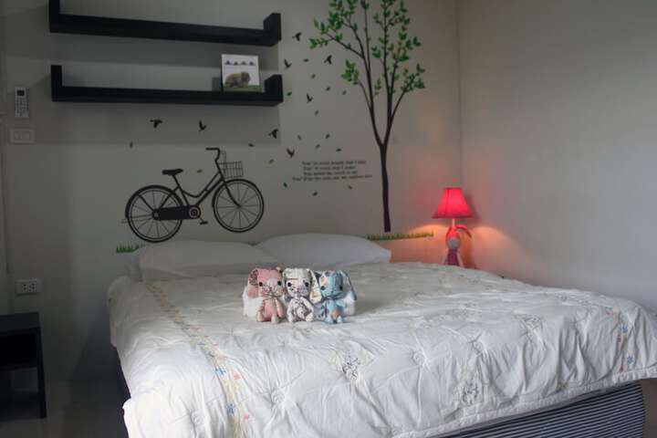 Room 5 of 49