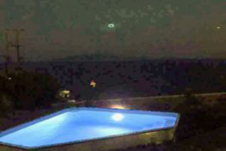 Pool 54 of 60
