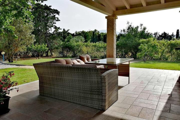 Terrace/Patio 26 of 33
