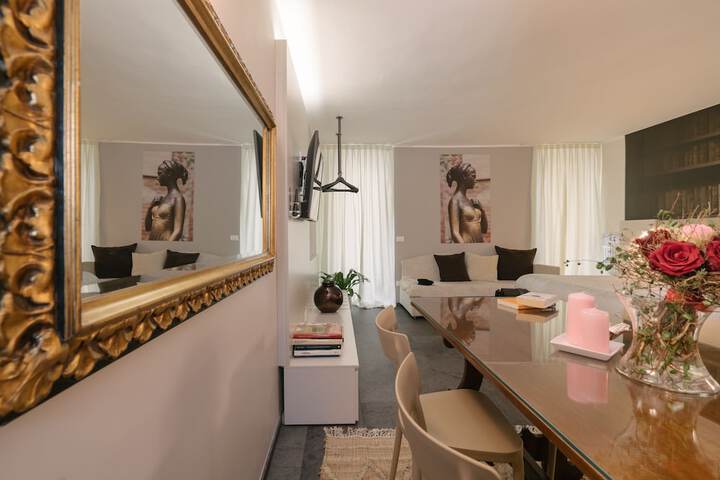 Room 51 of 148