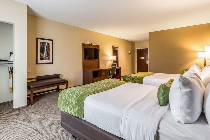 Room 10 of 62