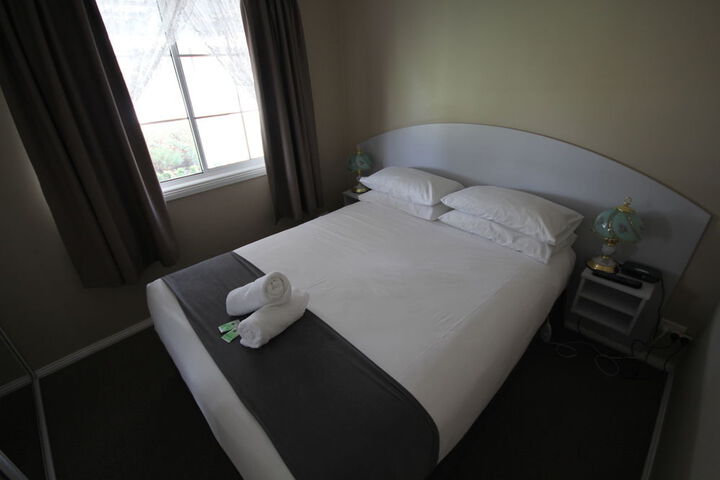 Room 5 of 36