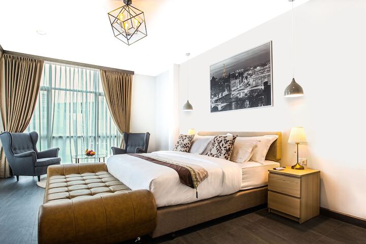 Image of V One Pride - Sukhumvit 22 Bangkok