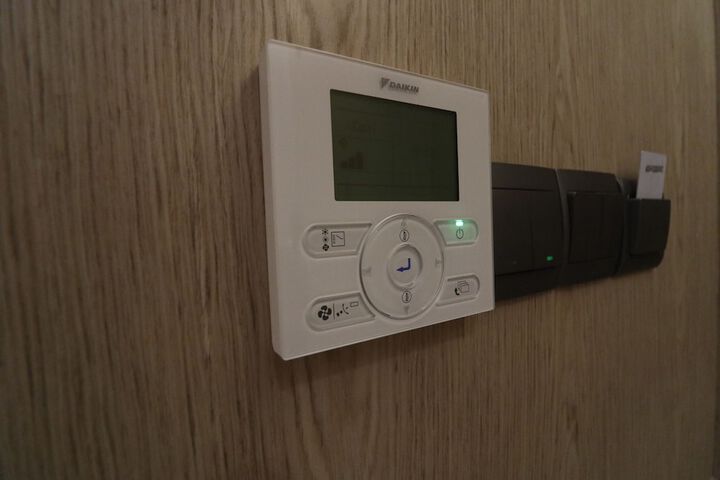 Room 12 of 58