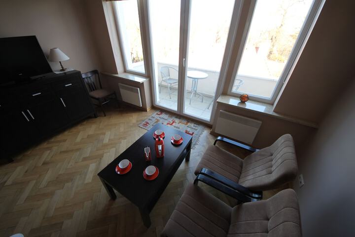 Room 2 of 31