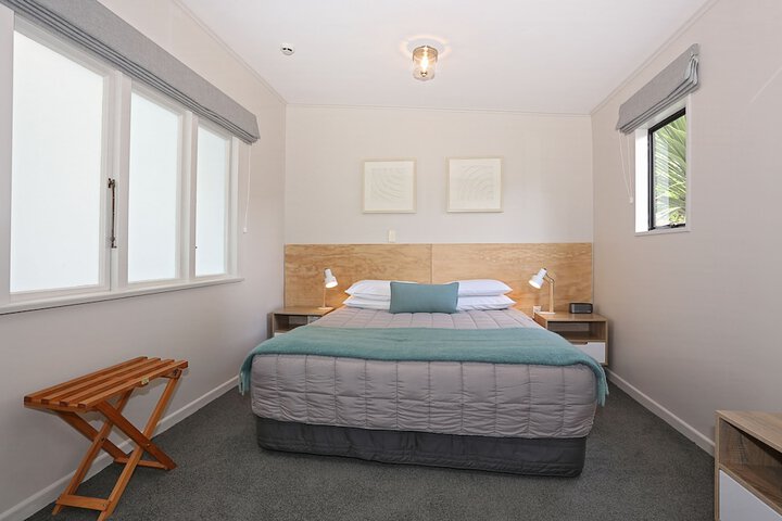 Room 5 of 31