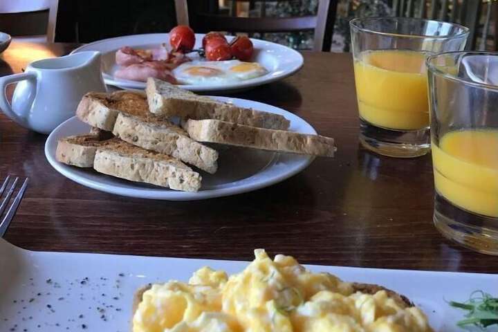 Breakfast meal