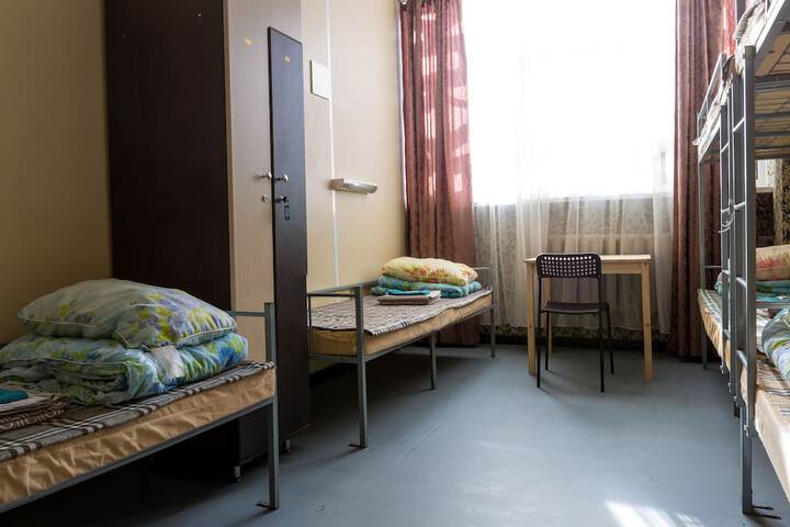 Room 19 of 32