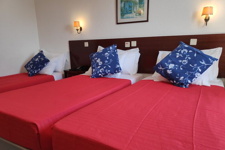 Room 10 of 82