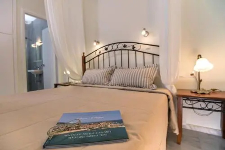 Room 2 of 14