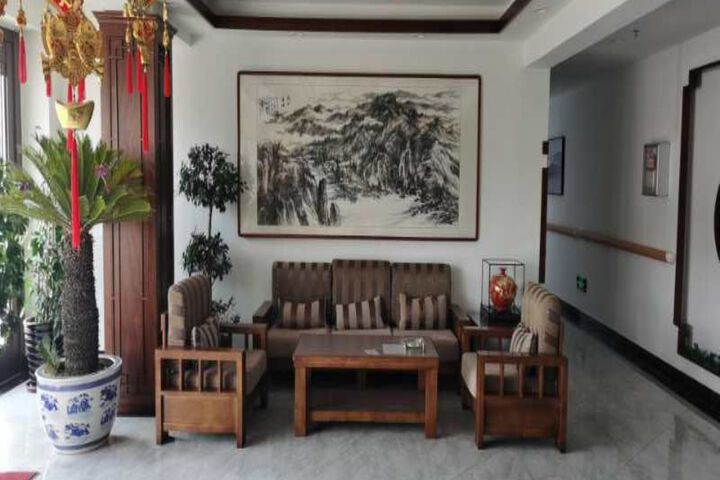 Hotel Interior 24 of 27