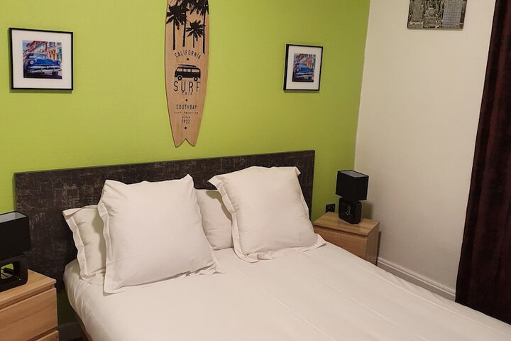 Room 14 of 52