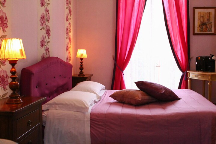 Room 8 of 44