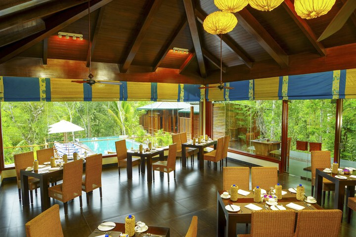 Dining Photos