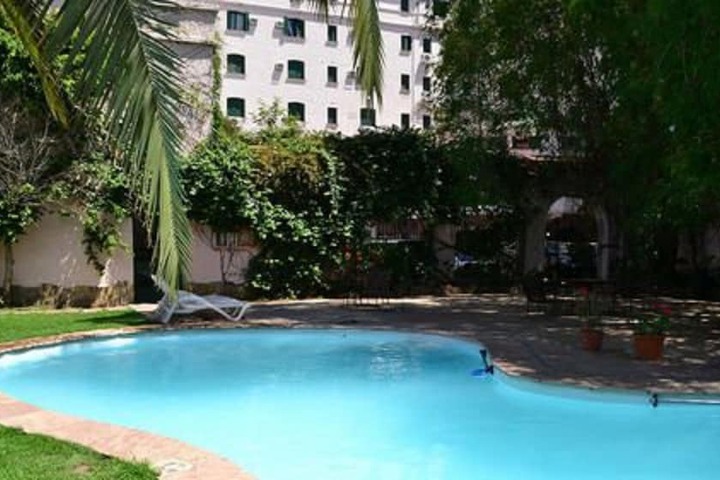 Pool 73 of 119