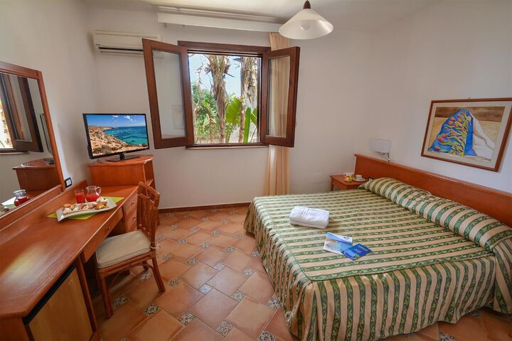 Room 20 of 46