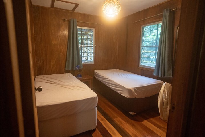 Room 22 of 54