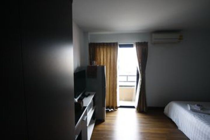 Room 15 of 20